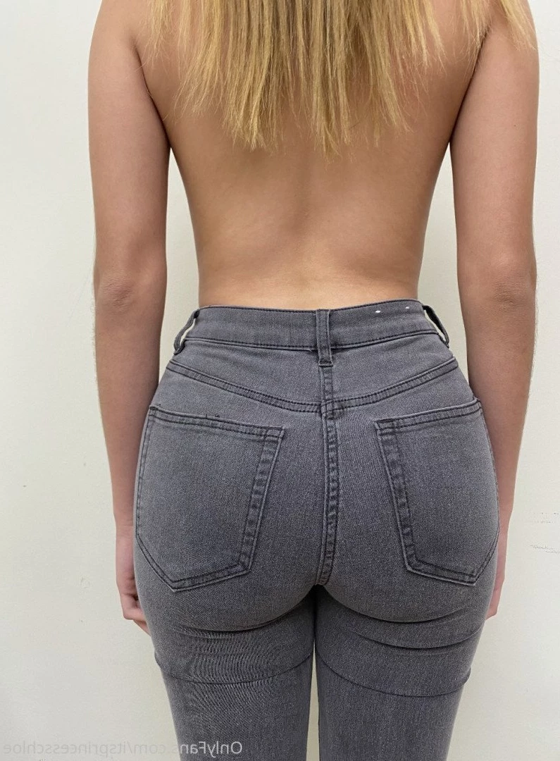 Princess Chloe 👑 [ itsprincesschloe ] Onlyfans leaked photo 525022 on Hotleaks.tv