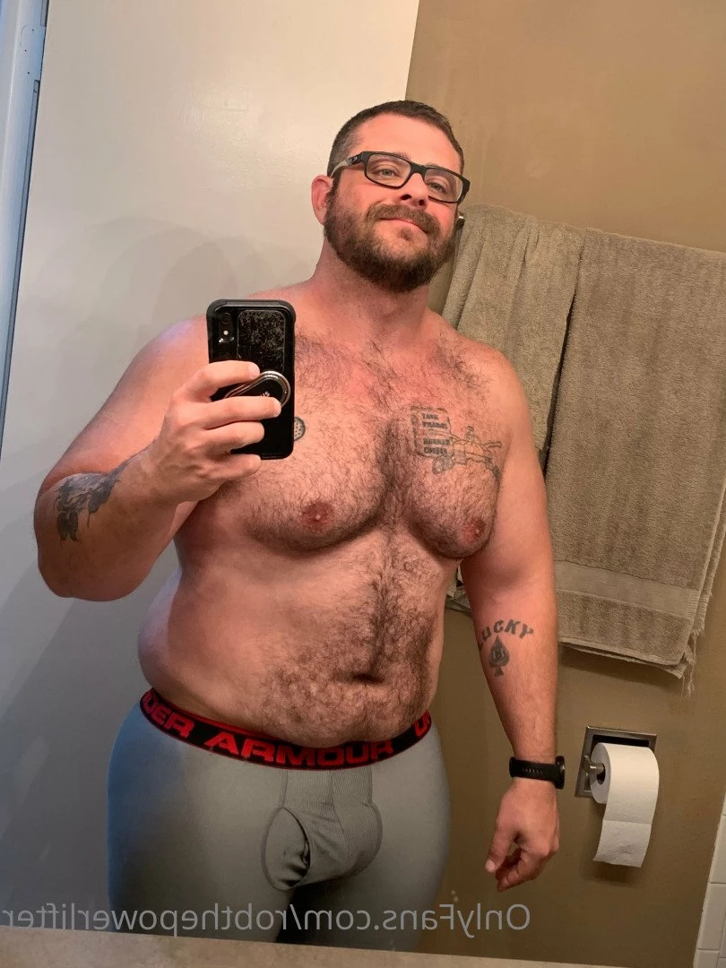 Rob [ robthepowerlifter ] Onlyfans leaked photo 5035418 on Hotleaks.tv