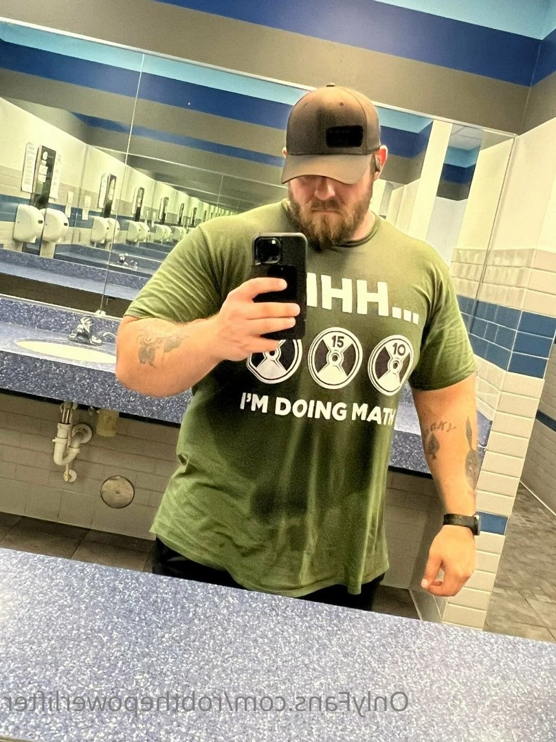 Rob [ robthepowerlifter ] Onlyfans leaked photo 5035435 on Hotleaks.tv