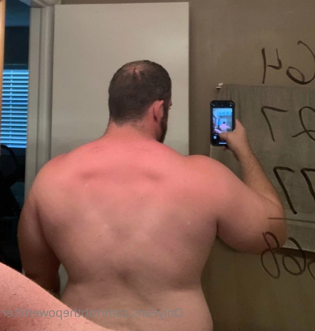 Rob [ robthepowerlifter ] Onlyfans leaked photo 5035672 on Hotleaks.tv