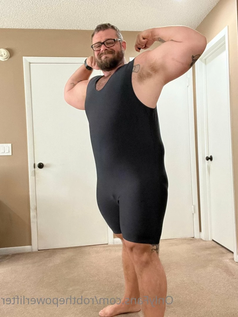 Rob [ robthepowerlifter ] Onlyfans leaked photo 5035687 on Hotleaks.tv