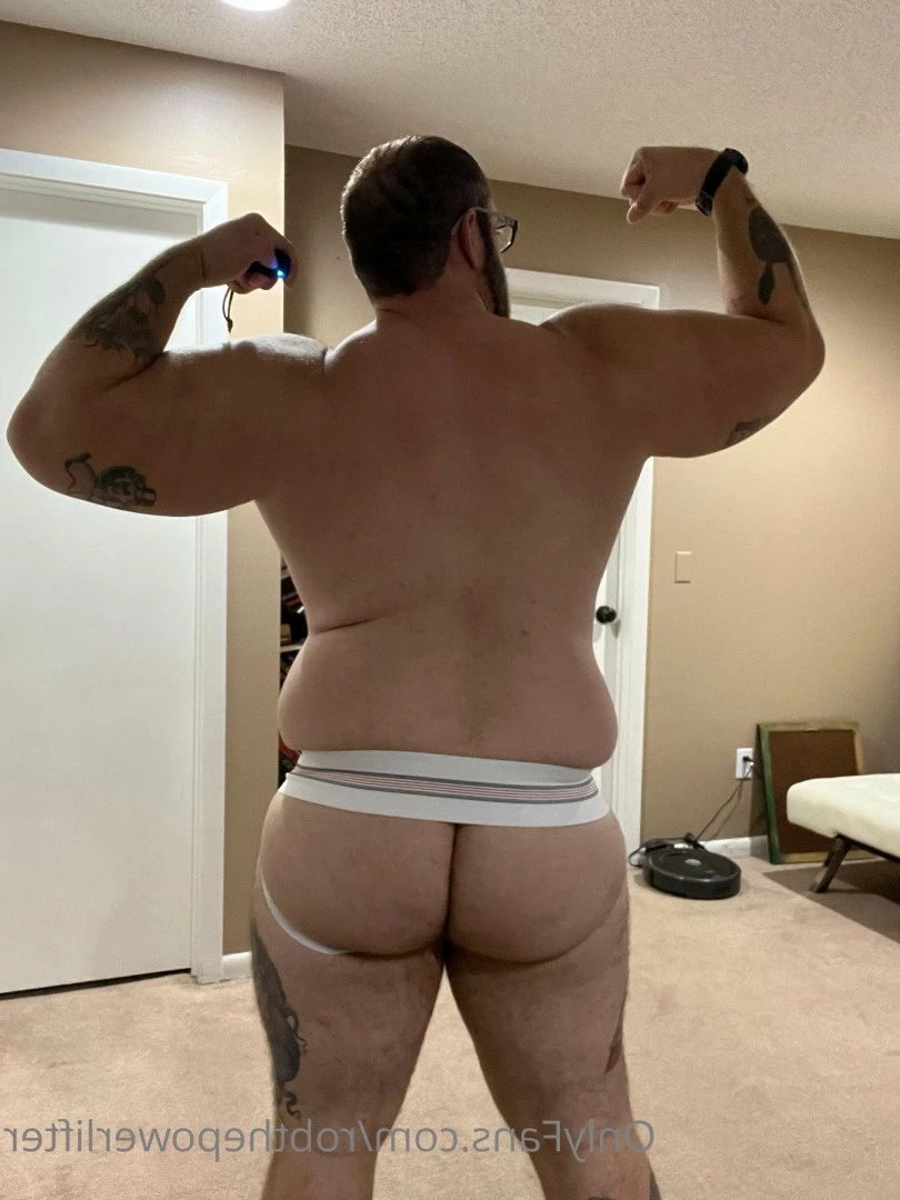 Rob [ robthepowerlifter ] Onlyfans leaked photo 5035822 on Hotleaks.tv