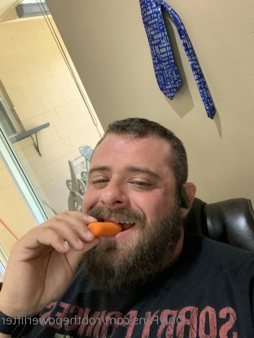 Rob [ robthepowerlifter ] Onlyfans leaked photo 5035978 on Hotleaks.tv