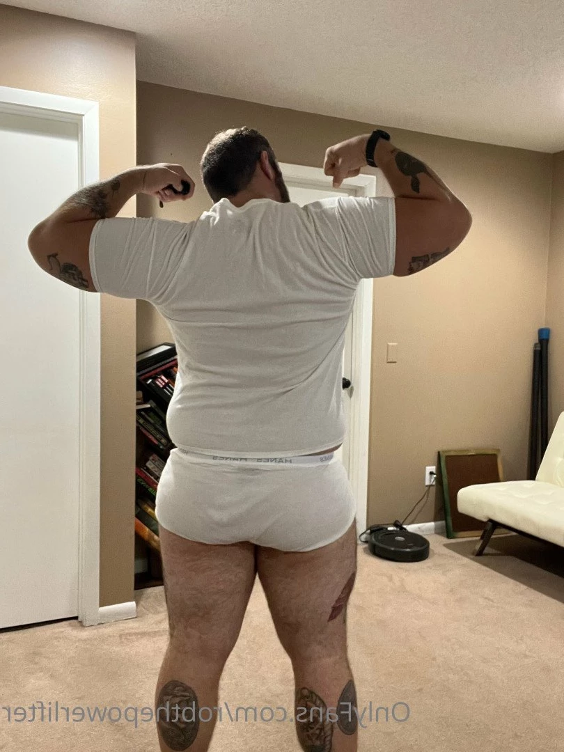 Rob [ robthepowerlifter ] Onlyfans leaked photo 5036192 on Hotleaks.tv