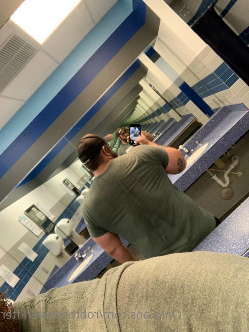 Rob [ robthepowerlifter ] Onlyfans leaked photo 5036757 on Hotleaks.tv