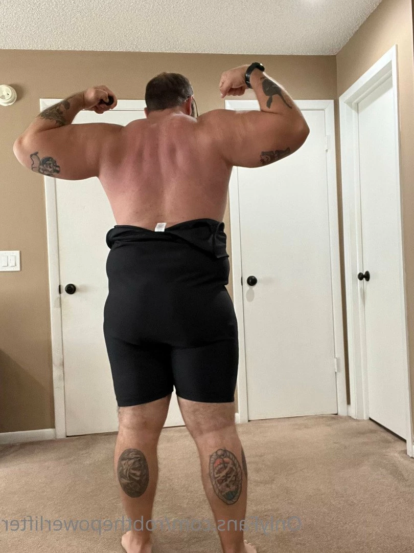 Rob [ robthepowerlifter ] Onlyfans leaked photo 5036906 on Hotleaks.tv