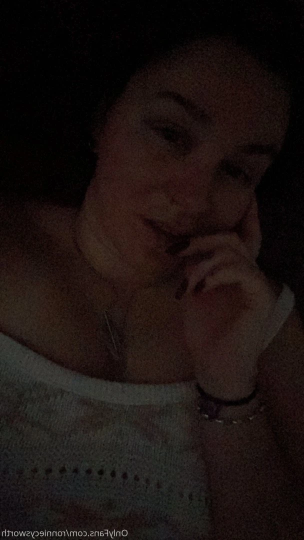 𝑅𝑜𝑛𝑛𝑖𝑒 💕 [ ronniecysworth ] Onlyfans leaked photo 5034995 on Hotleaks.tv