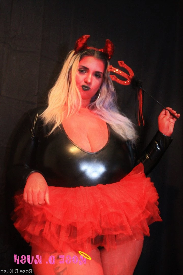 Rose D Kush💋 [ rose_d_kush ] Onlyfans leaked photo 5118572 on Hotleaks.tv