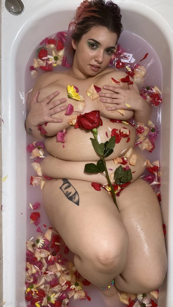 Rose D Kush💋 [ rose_d_kush ] Onlyfans leaked photo 5119661 on Hotleaks.tv