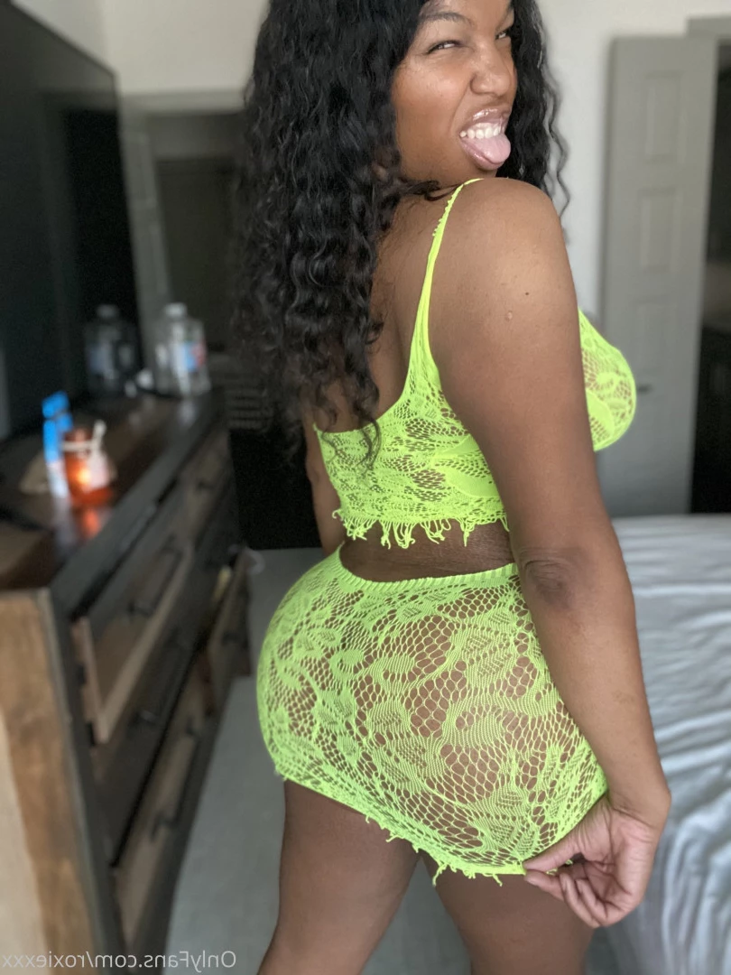 roxiexxx Onlyfans leaked photo 9312949 on Hotleaks.tv