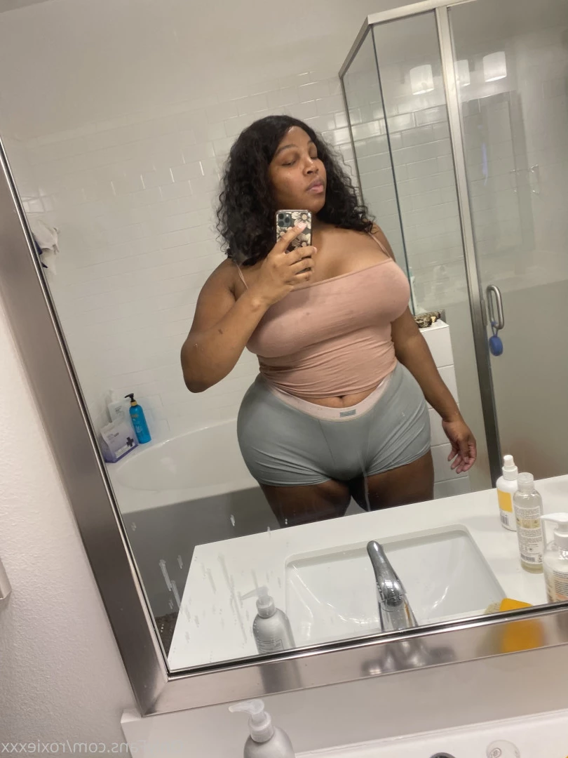 roxiexxx Onlyfans leaked photo 9313229 on Hotleaks.tv