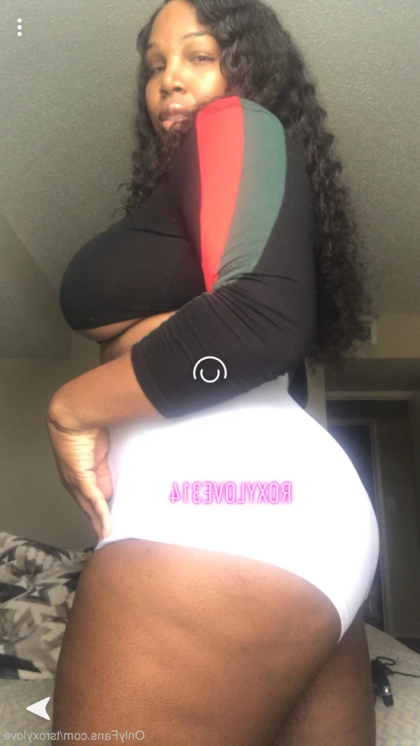 roxiexxx Onlyfans leaked photo 9313909 on Hotleaks.tv
