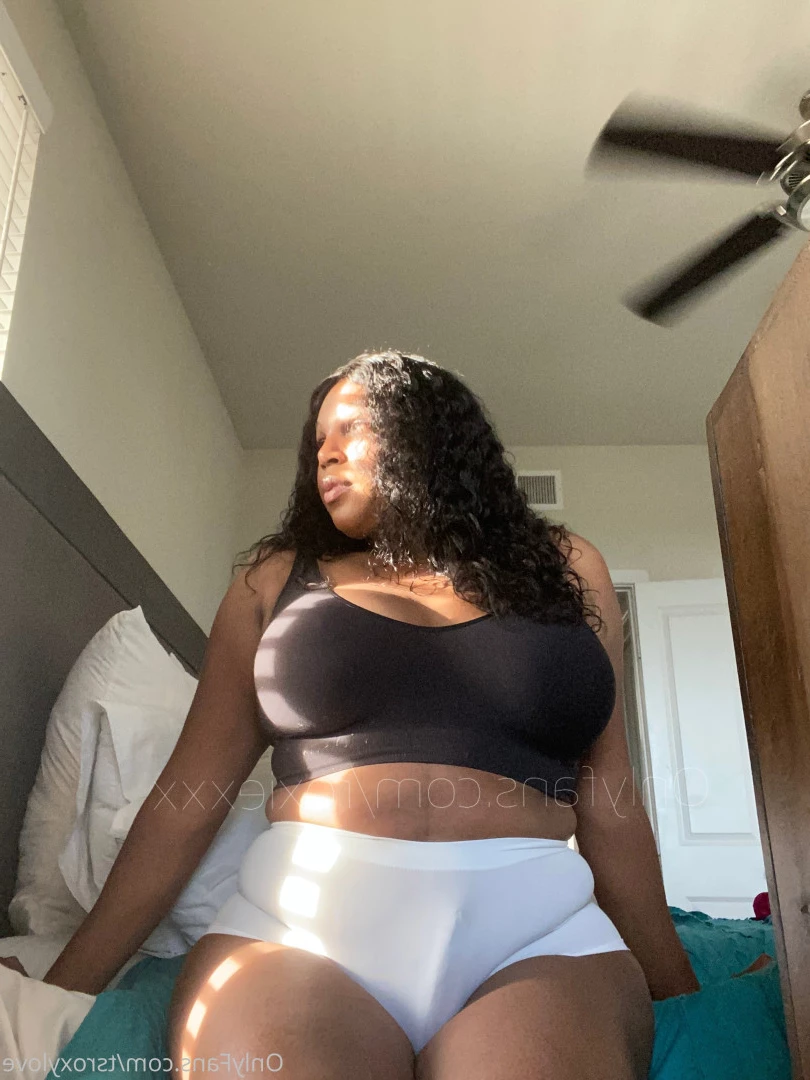 roxiexxx Onlyfans leaked photo 9314205 on Hotleaks.tv