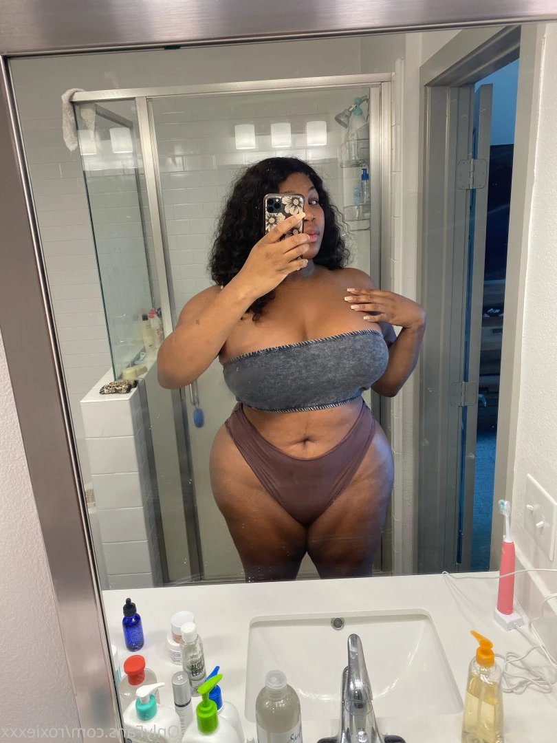 roxiexxx Onlyfans leaked photo 9315246 on Hotleaks.tv