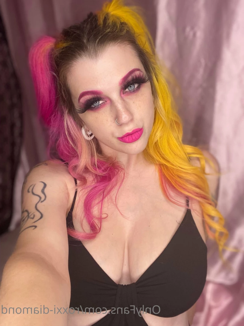 Roxxi Diamond 💎 [ roxxi-diamond ] Onlyfans leaked photo 11100114 on Hotleaks.tv