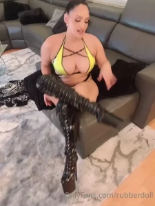 OnlyRubberDoll [ rubberdoll ] Onlyfans leaked video 8652295 on Hotleaks.tv