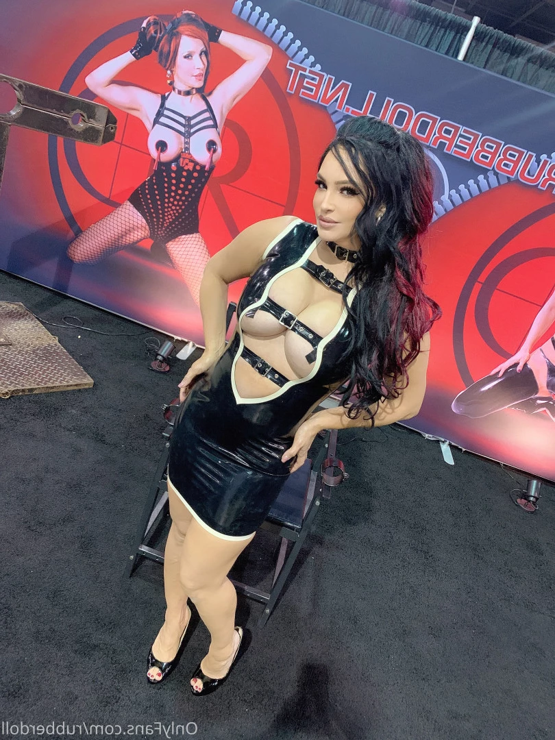 OnlyRubberDoll [ rubberdoll ] Onlyfans leaked photo 10671942 on Hotleaks.tv