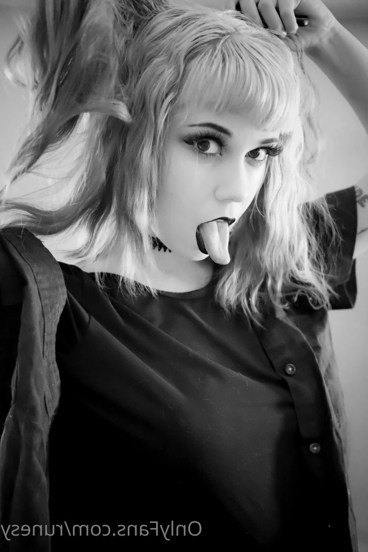 Lady [ runesy ] Onlyfans leaked photo 5019487 on Hotleaks.tv
