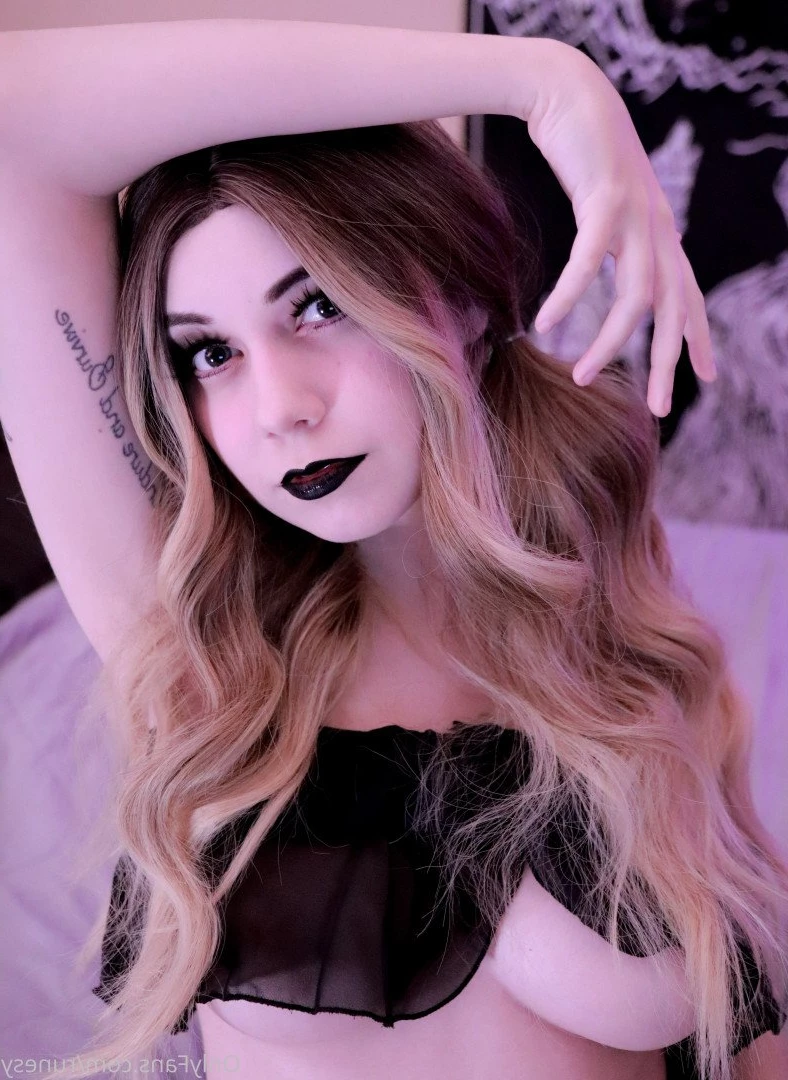 Lady [ runesy ] Onlyfans leaked photo 5028717 on Hotleaks.tv
