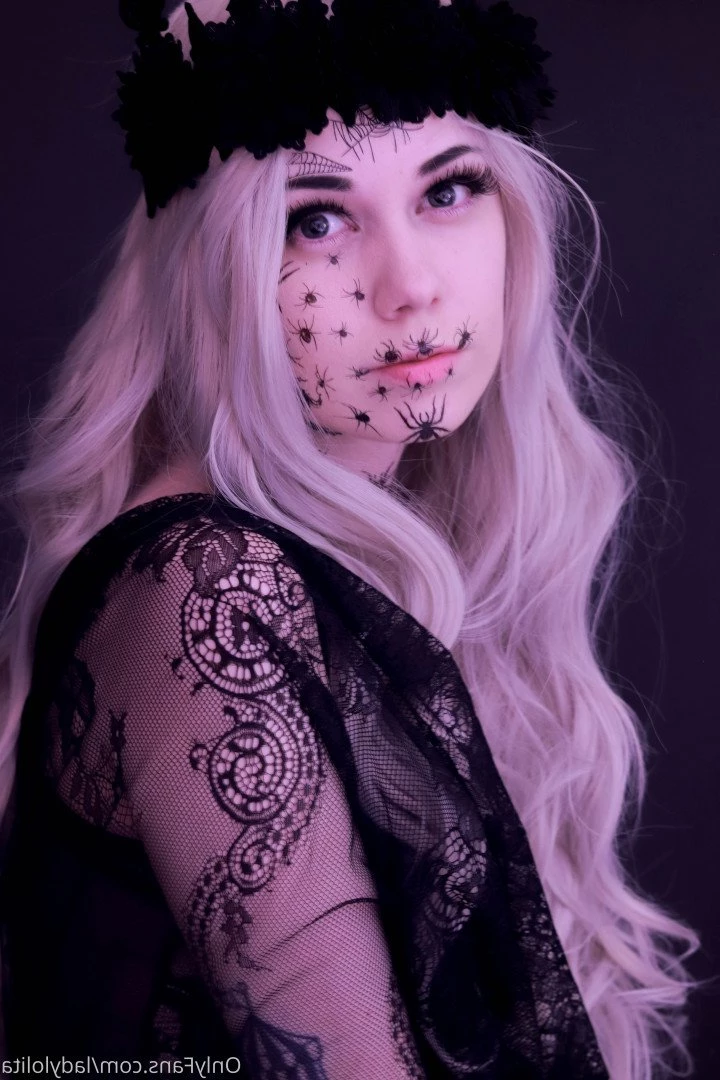 Lady [ runesy ] Onlyfans leaked photo 5039410 on Hotleaks.tv