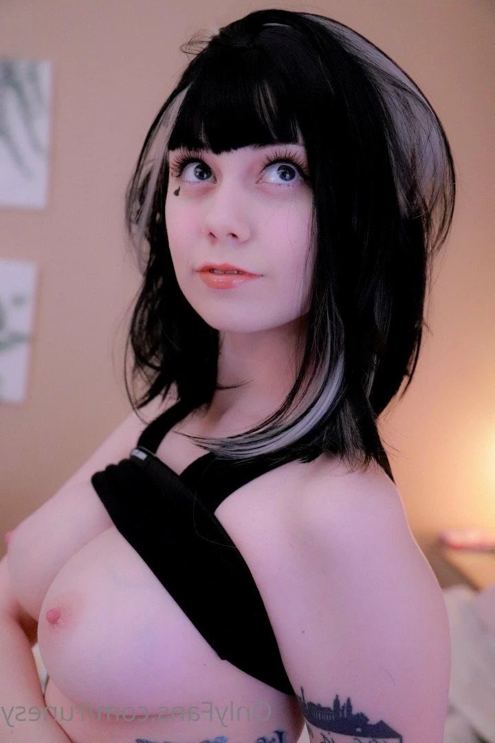 Lady [ runesy ] Onlyfans leaked photo 5042634 on Hotleaks.tv