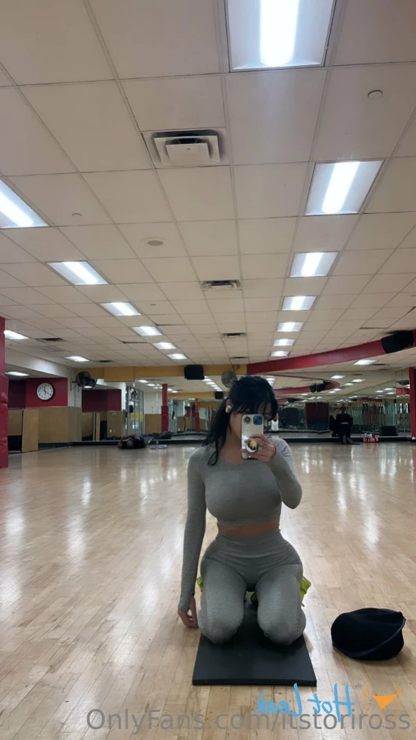 Tori [ itstoriross ] Onlyfans leaked photo 11552710 on Hotleaks.tv