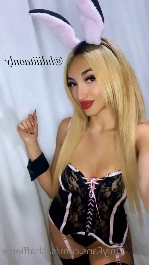 Hot lips [ sashaffierce ] Onlyfans leaked photo 5014654 on Hotleaks.tv