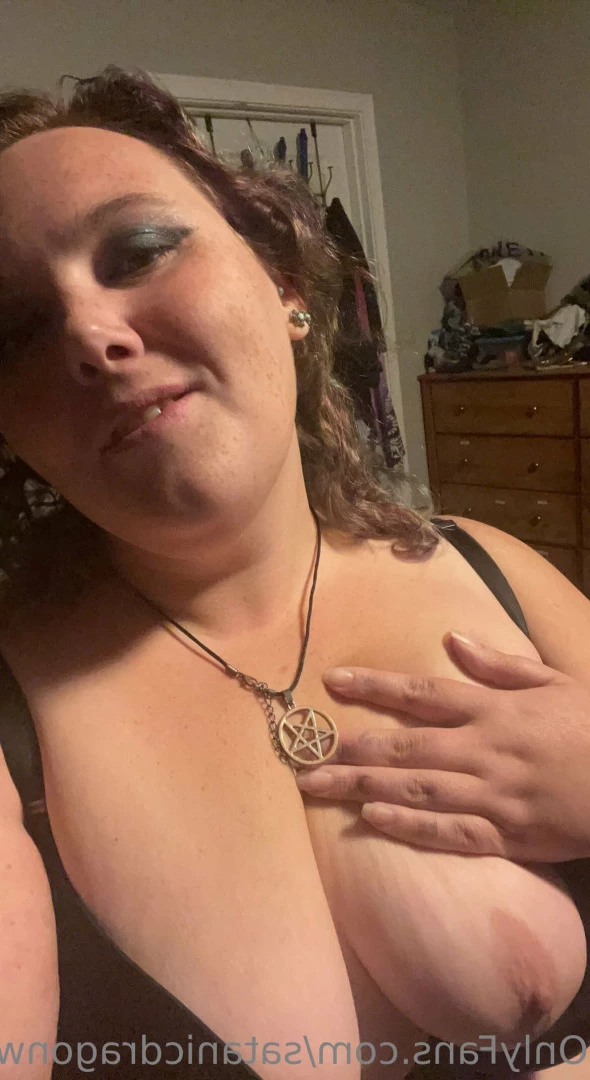 satanicdragonwitch Onlyfans leaked photo 9297130 on Hotleaks.tv