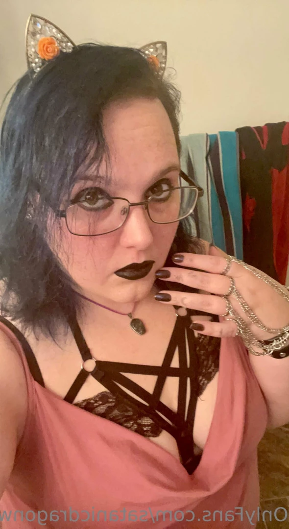 satanicdragonwitch Onlyfans leaked photo 10841715 on Hotleaks.tv