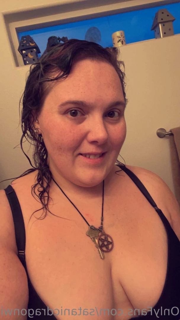 satanicdragonwitch Onlyfans leaked photo 10841716 on Hotleaks.tv