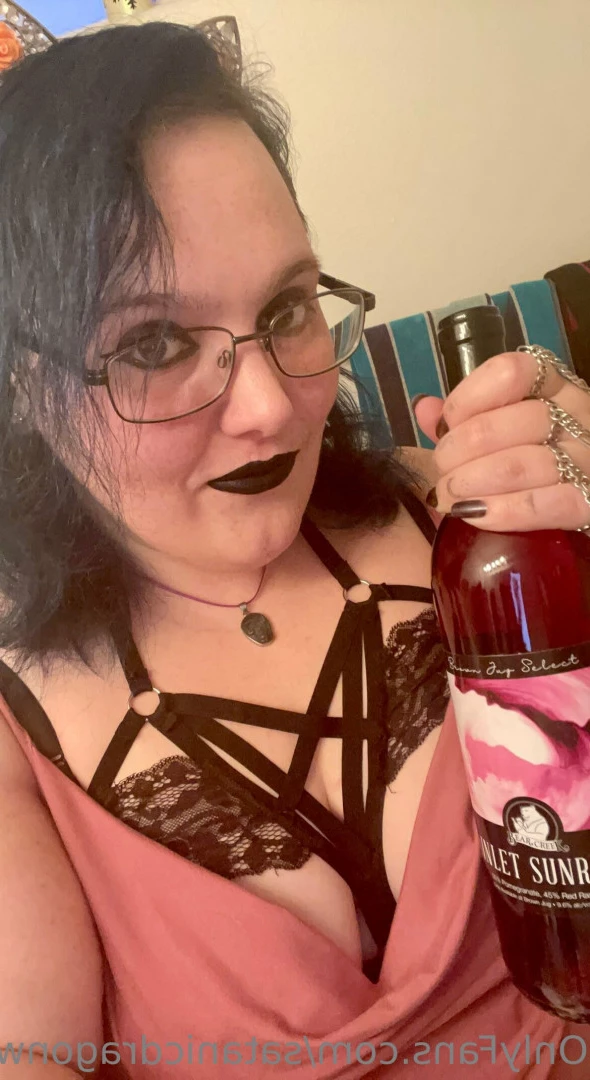 satanicdragonwitch Onlyfans leaked photo 10841721 on Hotleaks.tv