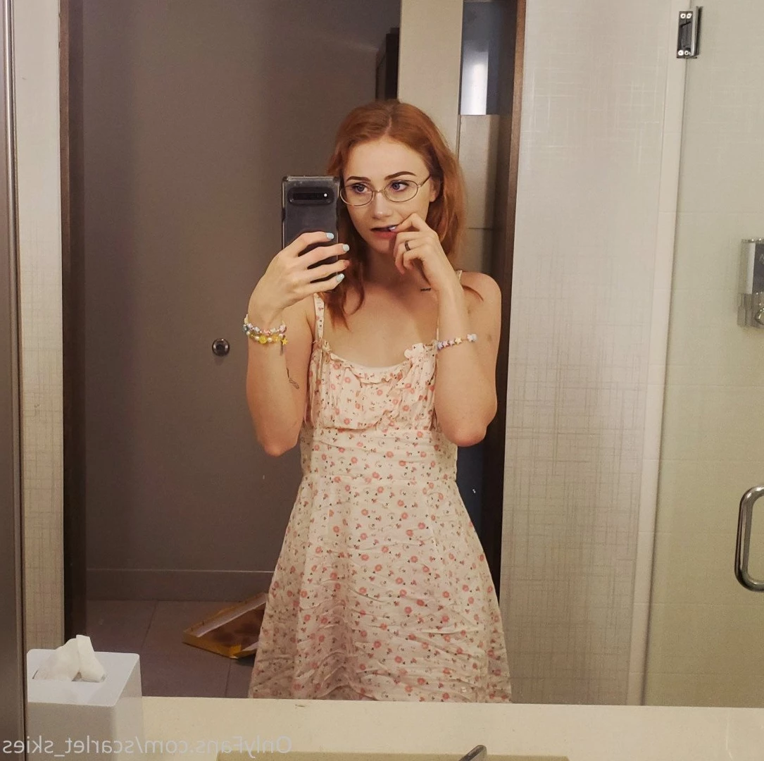 Scarlet Skies [ scarlet_skies ] Onlyfans leaked photo 5266762 on Hotleaks.tv