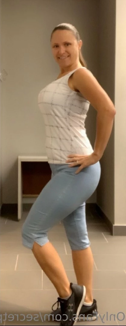 Secret Pineapple Babe [ secretpineapplebabe ] Onlyfans leaked photo 5249497 on Hotleaks.tv