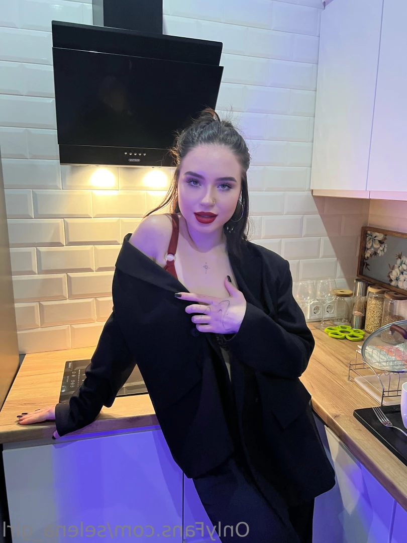 Selena [ selena_girl ] Onlyfans leaked photo 10702913 on Hotleaks.tv
