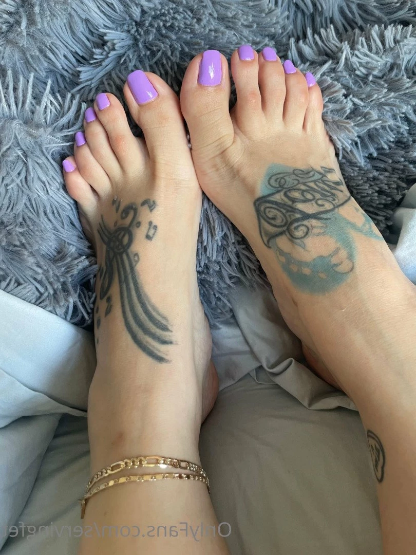 SERVINGBAREFEET [ servingfet ] Onlyfans leaked photo 5039384 on Hotleaks.tv