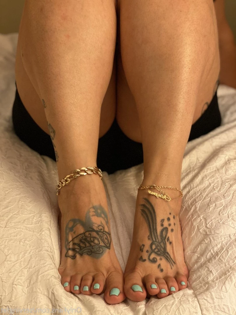 SERVINGBAREFEET [ servingfet ] Onlyfans leaked photo 5040308 on Hotleaks.tv