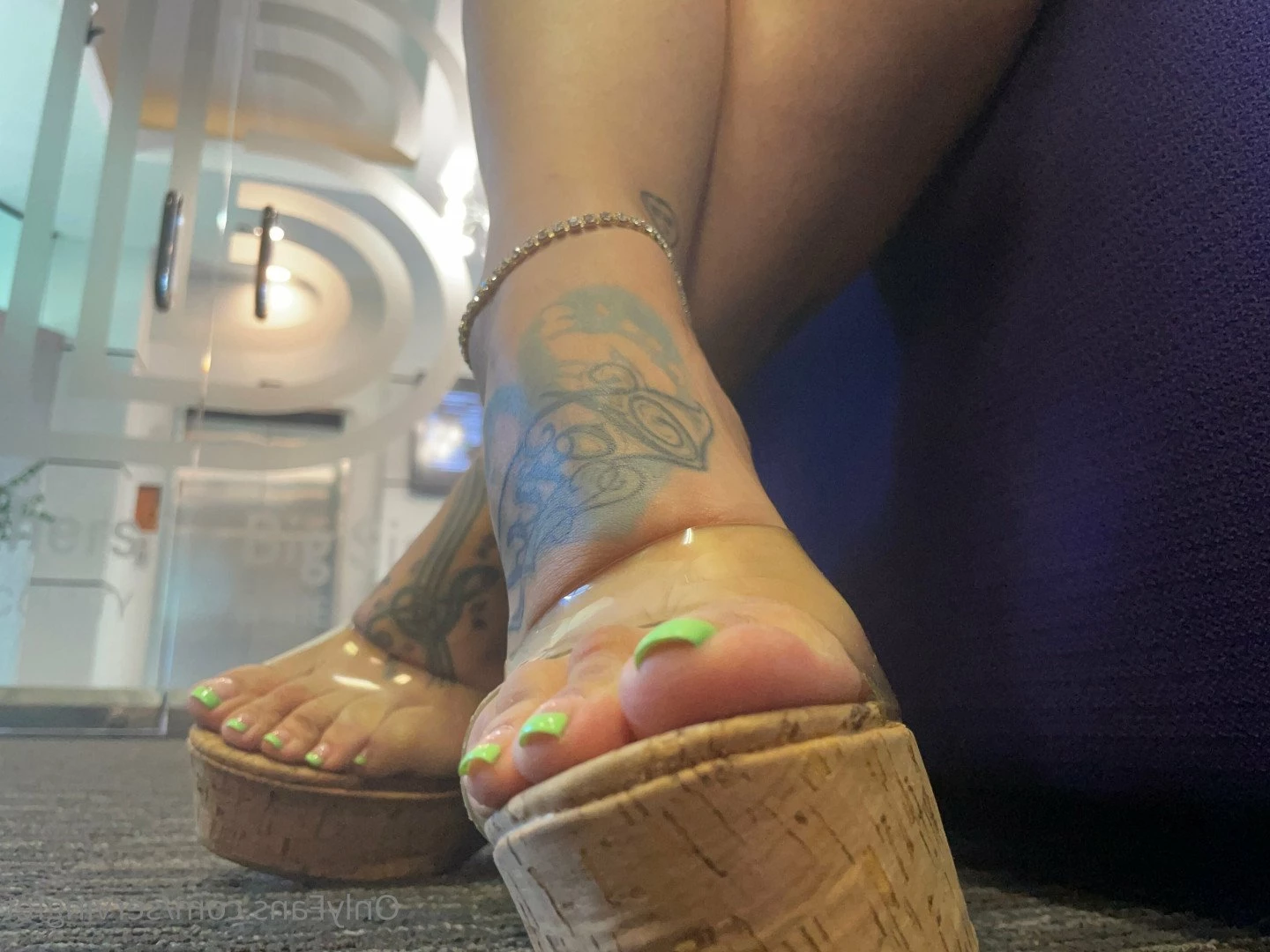 SERVINGBAREFEET [ servingfet ] Onlyfans leaked photo 5041750 on Hotleaks.tv