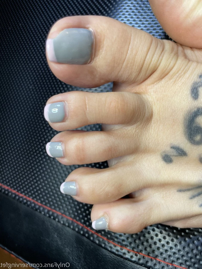 SERVINGBAREFEET [ servingfet ] Onlyfans leaked photo 5042158 on Hotleaks.tv