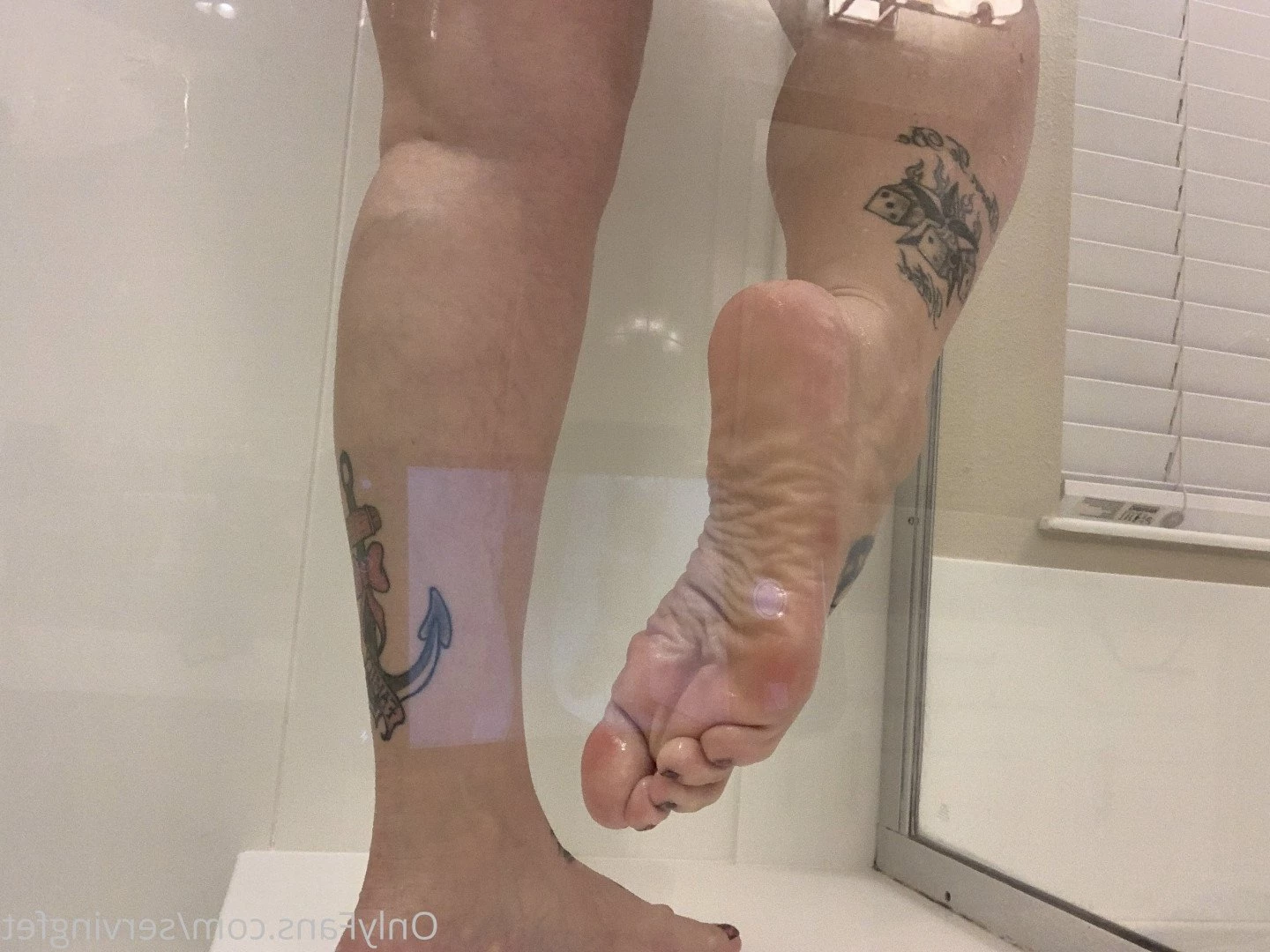 SERVINGBAREFEET [ servingfet ] Onlyfans leaked photo 5046741 on Hotleaks.tv