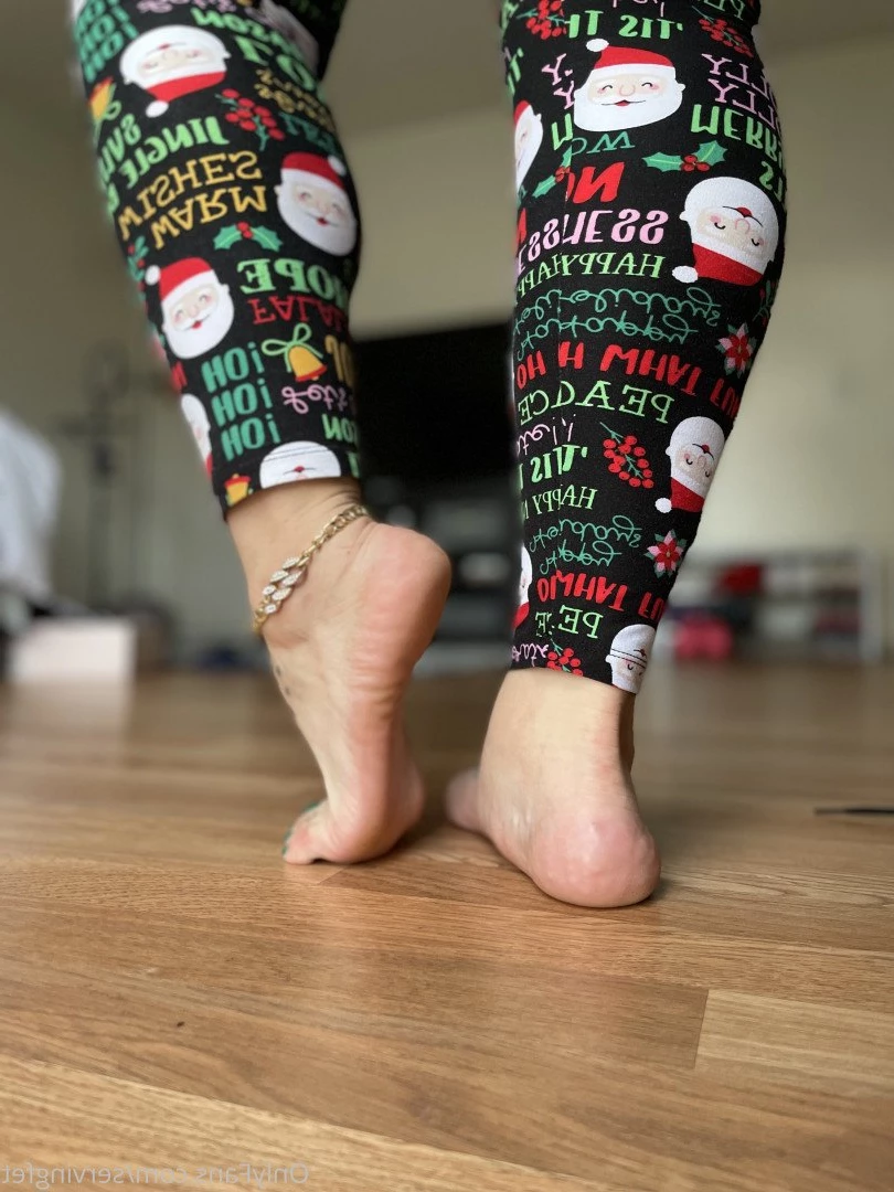 SERVINGBAREFEET [ servingfet ] Onlyfans leaked photo 5048988 on Hotleaks.tv