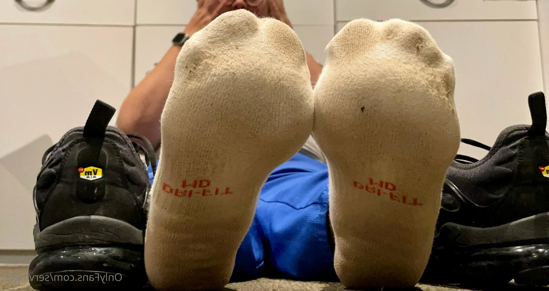 SERVINGBAREFEET [ servingfet ] Onlyfans leaked photo 5049350 on Hotleaks.tv