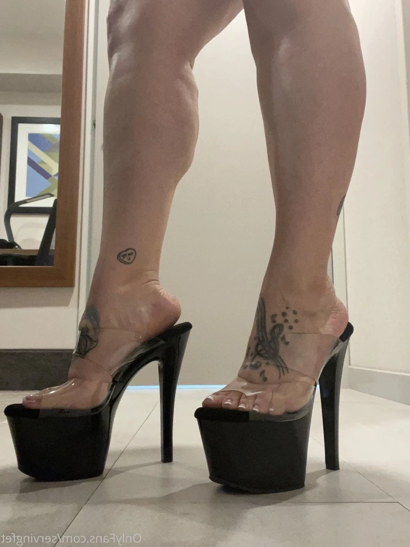 SERVINGBAREFEET [ servingfet ] Onlyfans leaked photo 5049393 on Hotleaks.tv