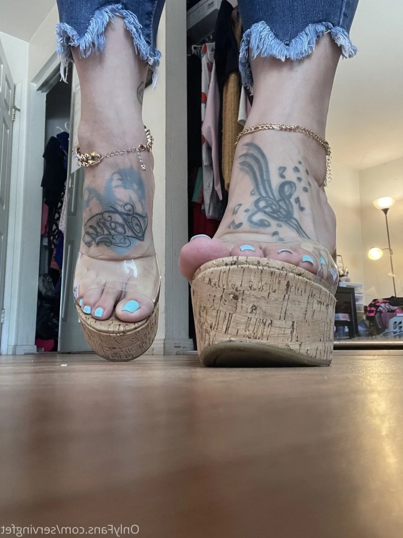 SERVINGBAREFEET [ servingfet ] Onlyfans leaked photo 5050444 on Hotleaks.tv