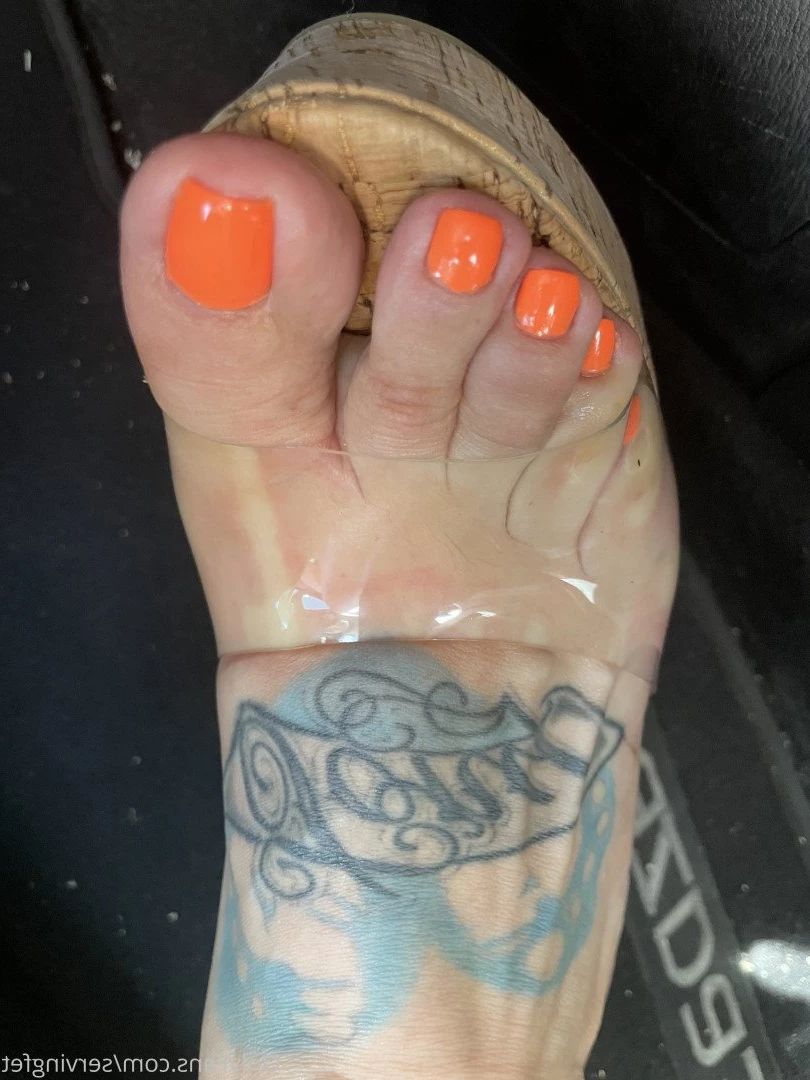 SERVINGBAREFEET [ servingfet ] Onlyfans leaked photo 5050713 on Hotleaks.tv