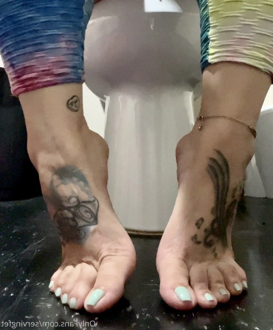SERVINGBAREFEET [ servingfet ] Onlyfans leaked photo 5050843 on Hotleaks.tv