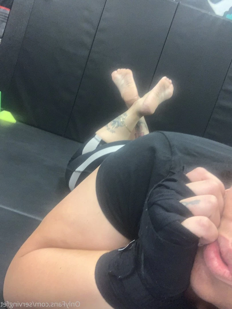 SERVINGBAREFEET [ servingfet ] Onlyfans leaked photo 5050938 on Hotleaks.tv