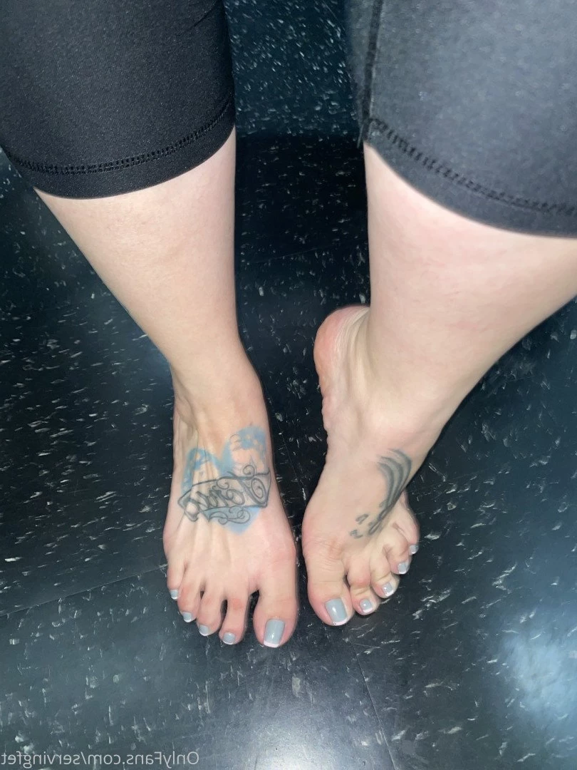 SERVINGBAREFEET [ servingfet ] Onlyfans leaked photo 5053224 on Hotleaks.tv