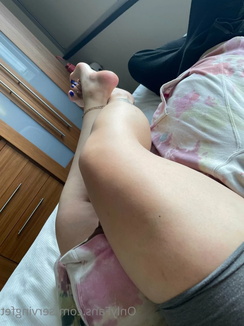 SERVINGBAREFEET [ servingfet ] Onlyfans leaked photo 5053694 on Hotleaks.tv