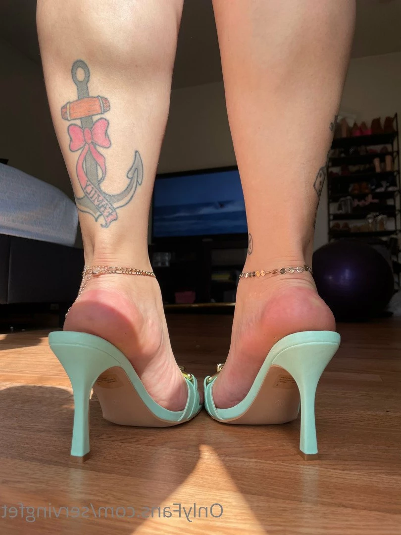 SERVINGBAREFEET [ servingfet ] Onlyfans leaked photo 5053739 on Hotleaks.tv