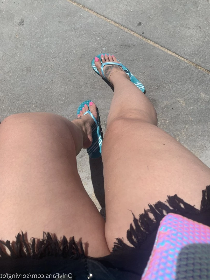 SERVINGBAREFEET [ servingfet ] Onlyfans leaked photo 5066547 on Hotleaks.tv